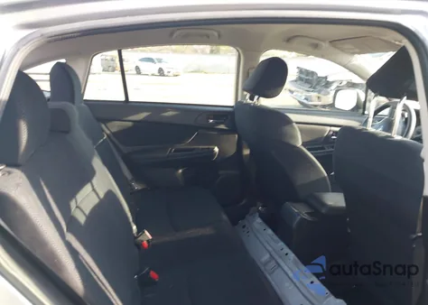 2013 Subaru Impreza 2.0I Premium from USA, damaged, VIN JF1GPAC64DH843549